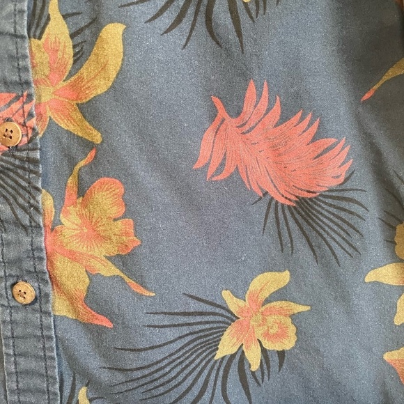 Zip Code Navy Blue Men’s  Hawaian Button Up Shirt - Picture 2 of 9